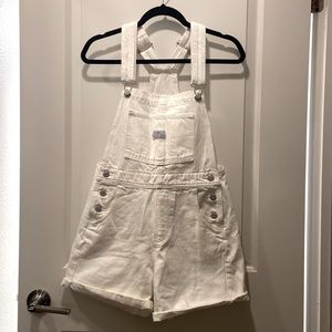 XS Levi’s White Overall Shorts